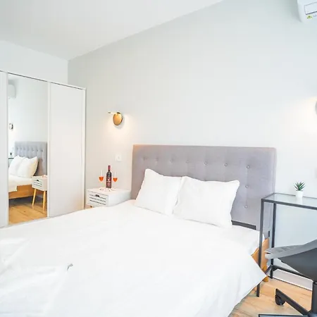 Spacious Newly Renovated 2br With Balcony